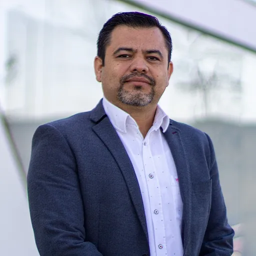 Foto de perfil de César Genaro