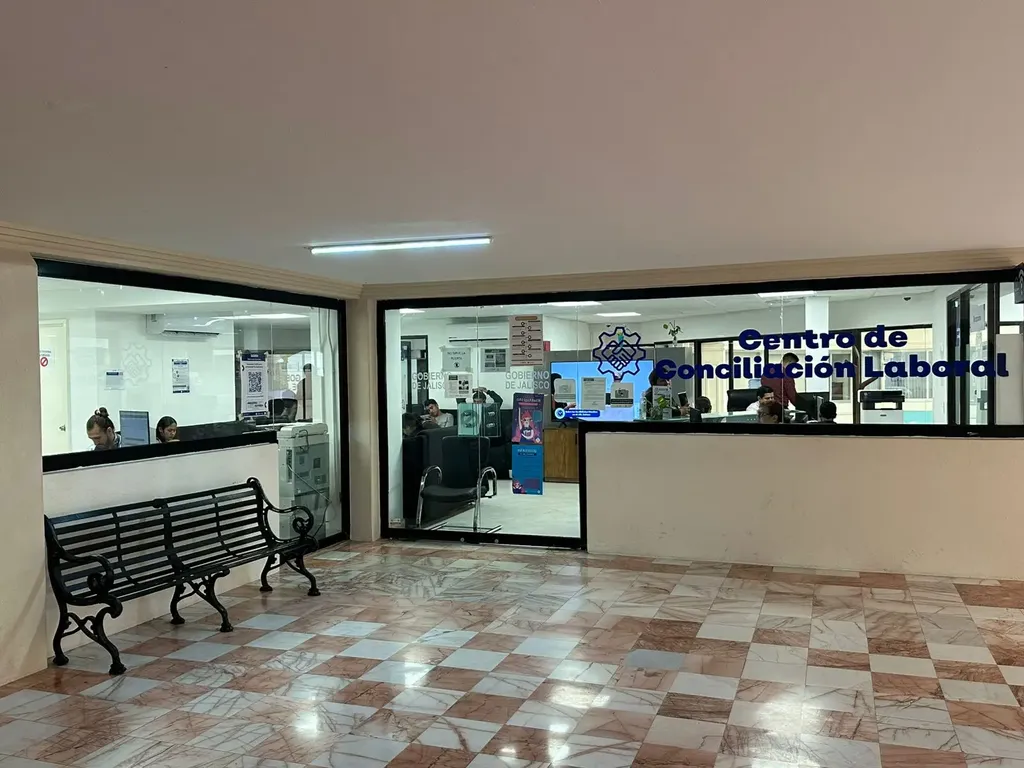 Fachada de la oficina de Puerto Vallarta